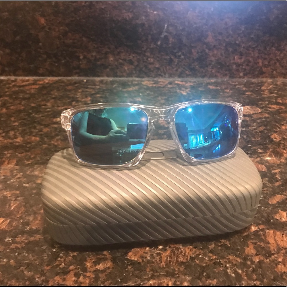 Oakley Slivers